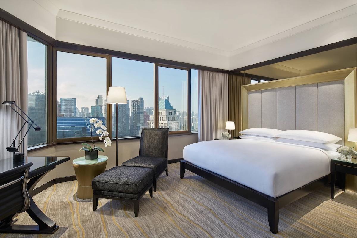 Executive Premier rooms afford sweeping views of the surrounding cityscape.